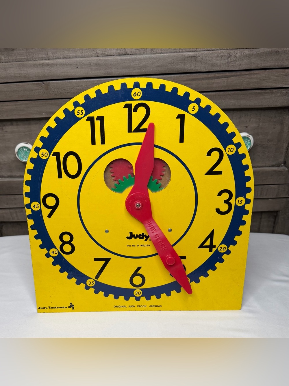 Vintage Judy Original Teaching Time Telling Clock w/ Visible Gears J209040